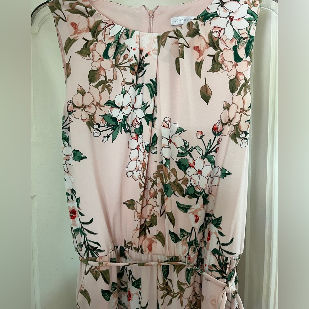 Peachy-Pink Floral Sleeveless Cropped Wide-Leg Jumpsuit, sz 8